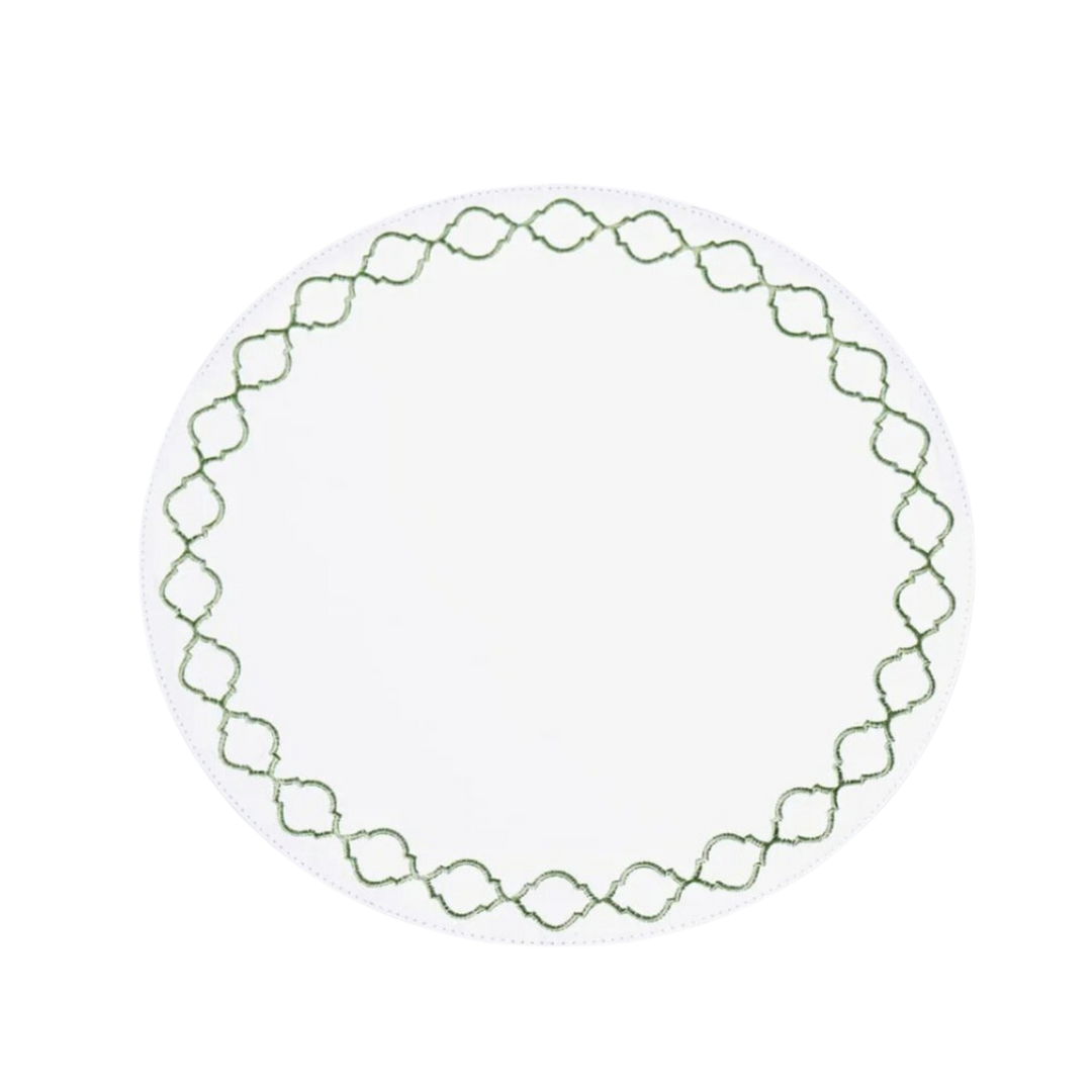 BEATRIZE BALL VIDA ROUND EMBROIDERED QUATREFOIL PLACEMAT - GREEN