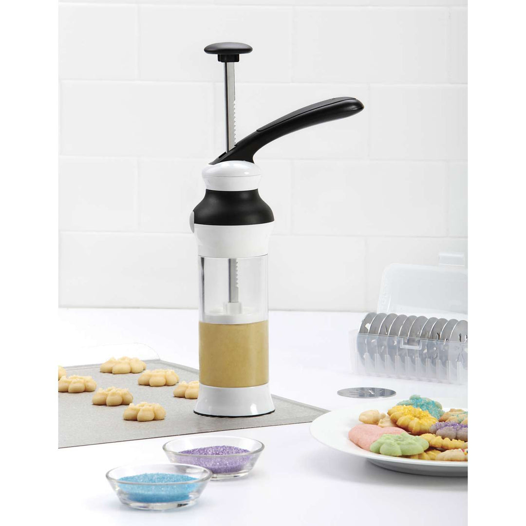 OXO GOOD GRIPS OXO COOKIE PRESS WITH STORAGE CASE