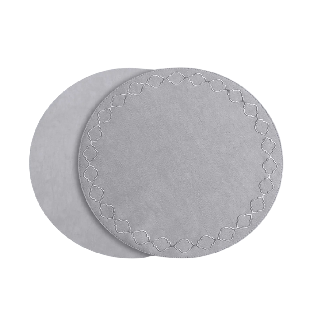 BEATRIZE BALL VIDA ROUND EMBROIDERED QUATREFOIL PLACEMATS - GREY